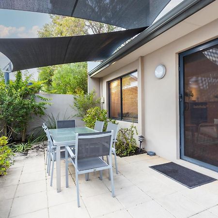 Coode Street Townhouse - Executive Escapes Villa Perth Kültér fotó