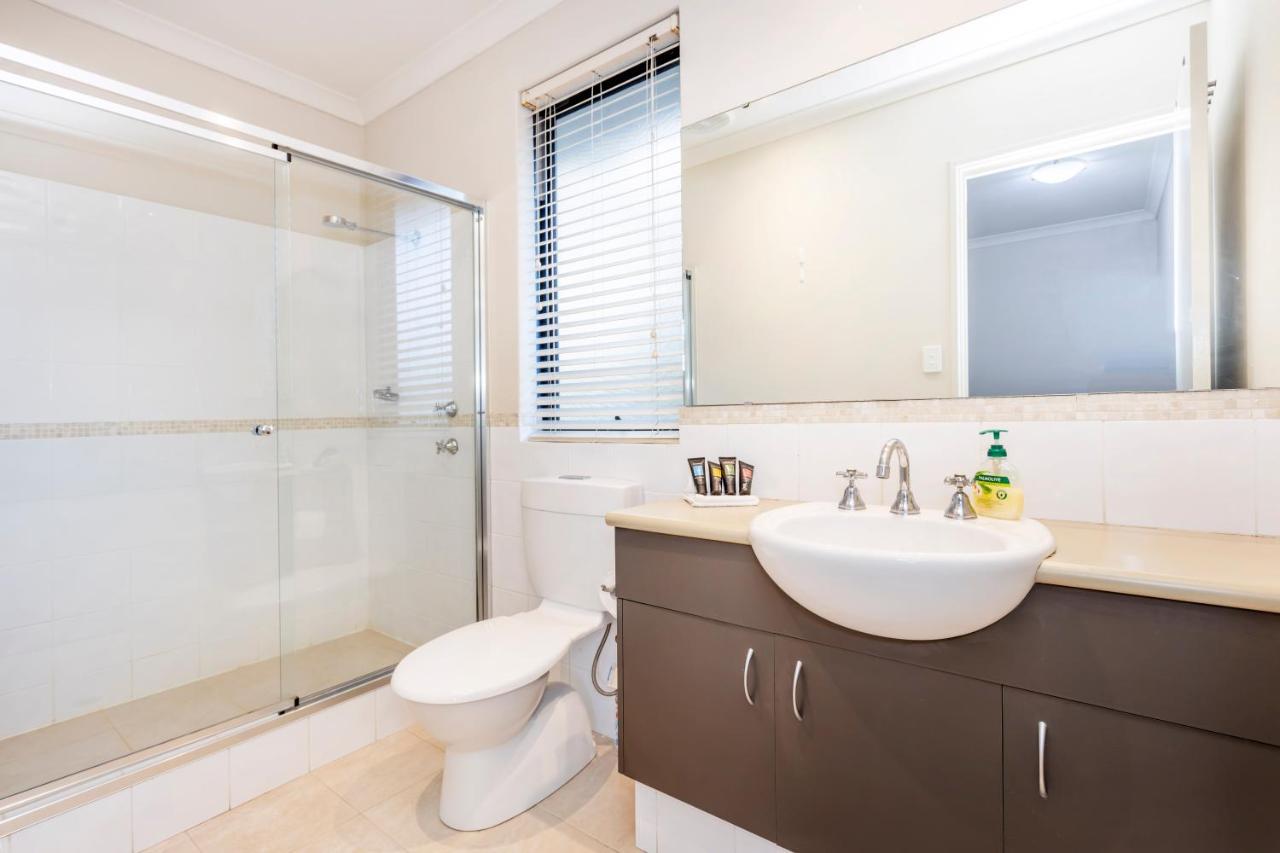 Coode Street Townhouse - Executive Escapes Villa Perth Kültér fotó
